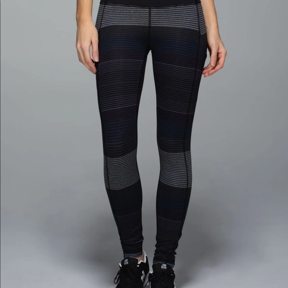 Lululemon om stripe speed tights size 2 - Picture 2 of 8